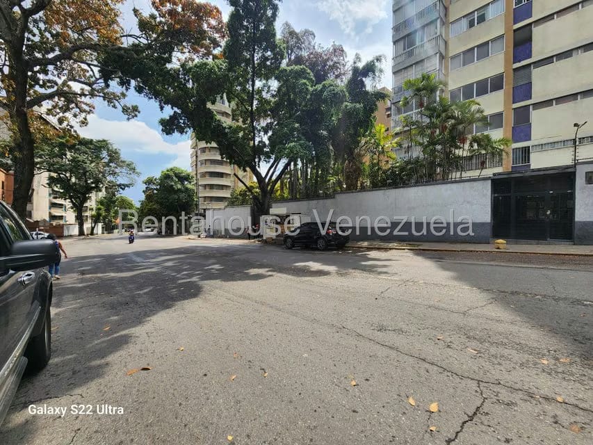 Apartamento (1 Nivel) en Venta en La Florida, Distrito Metropolitano - 56
