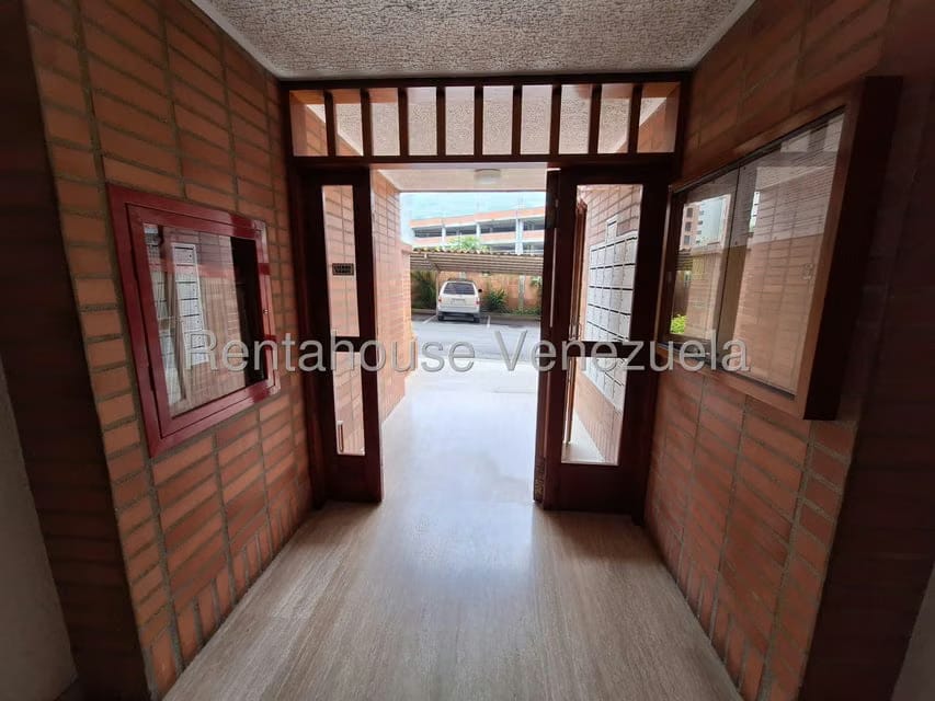 Apartamento (Multiples Niveles) en Venta en Avenida Las Americas, Merida - 3