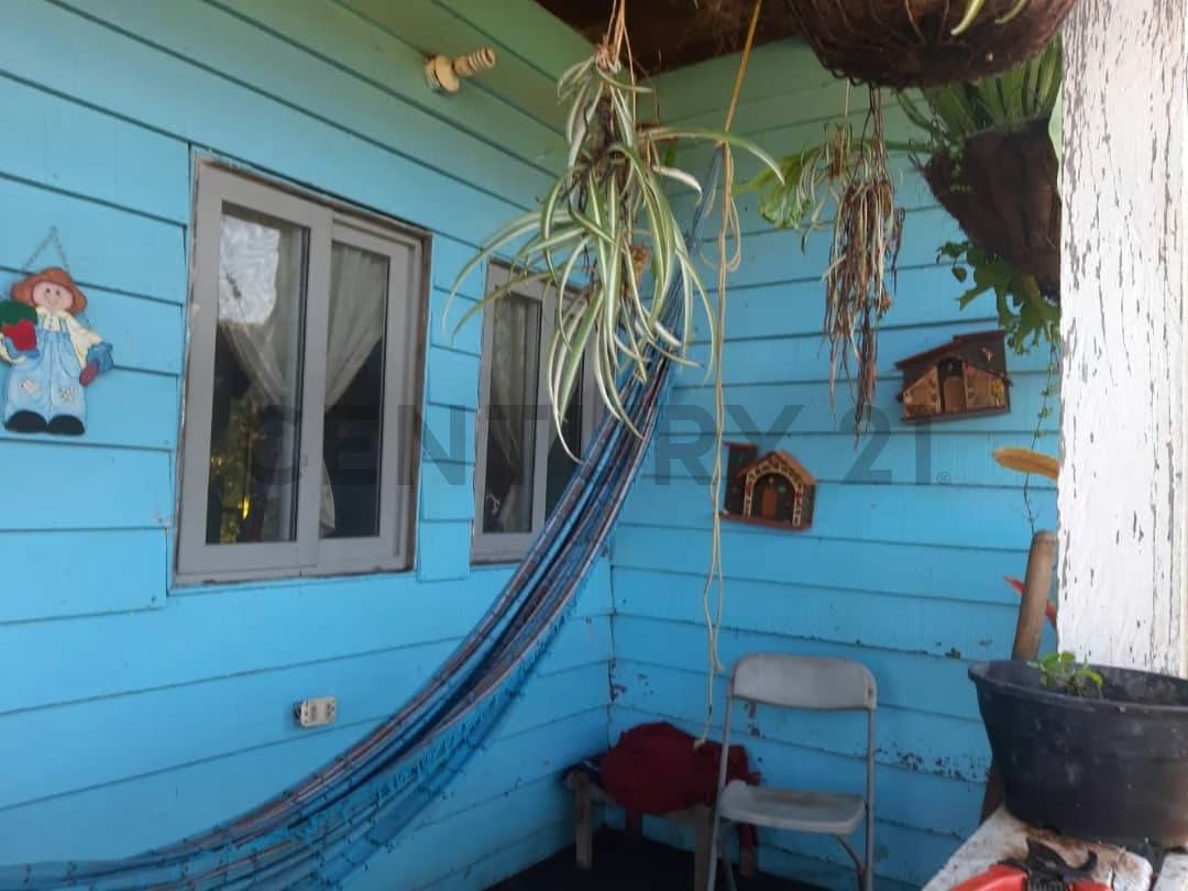 Se ofrece para la Venta Cómoda y bella casa tipo Chalet en Santa Elena de Uairen - 4