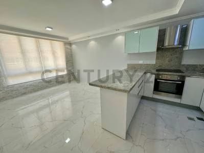 Apartamento en venta en Lecheria CR Entremares - 2