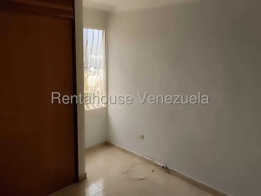 Apartamento (1 Nivel) en Venta en Los Samanes, Distrito Metropolitano - 11