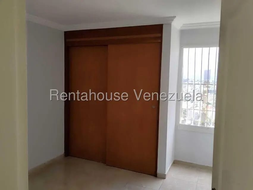 Apartamento (1 Nivel) en Venta en Los Samanes, Distrito Metropolitano - 12