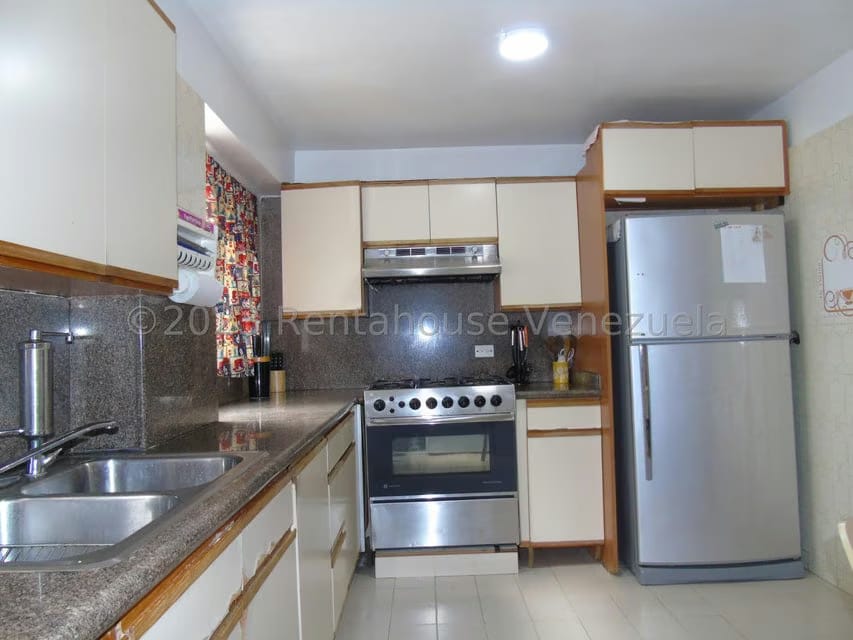Apartamento (1 Nivel) en Venta en San Bernardino, Distrito Metropolitano - 14