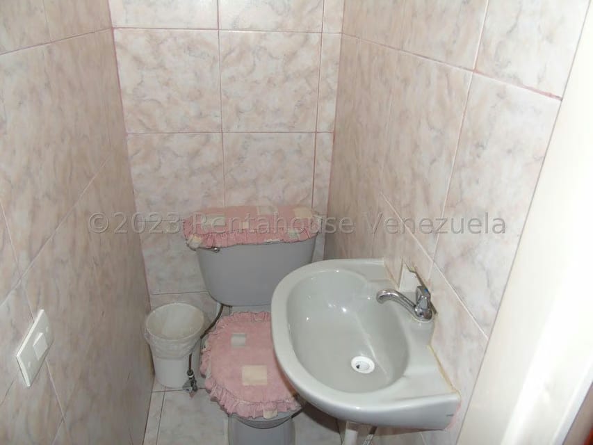 Apartamento (1 Nivel) en Venta en San Bernardino, Distrito Metropolitano - 27