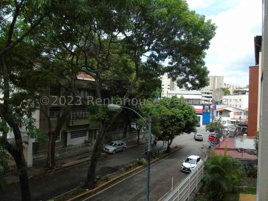 Apartamento (1 Nivel) en Venta en San Bernardino, Distrito Metropolitano - 29