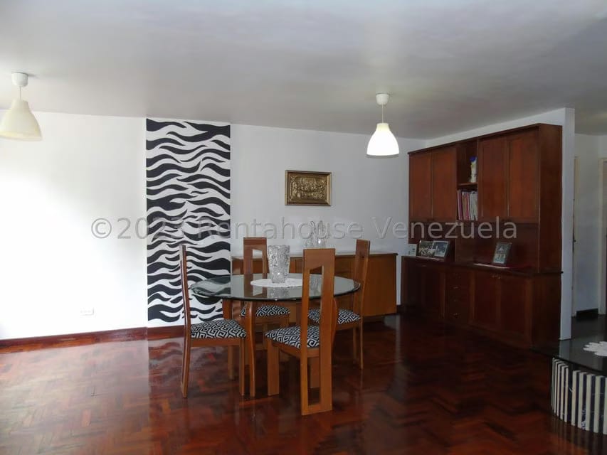 Apartamento (1 Nivel) en Venta en San Bernardino, Distrito Metropolitano - 8