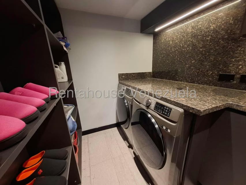 Apartamento (Penthouse) en Venta en El Rosal, Distrito Metropolitano - 17
