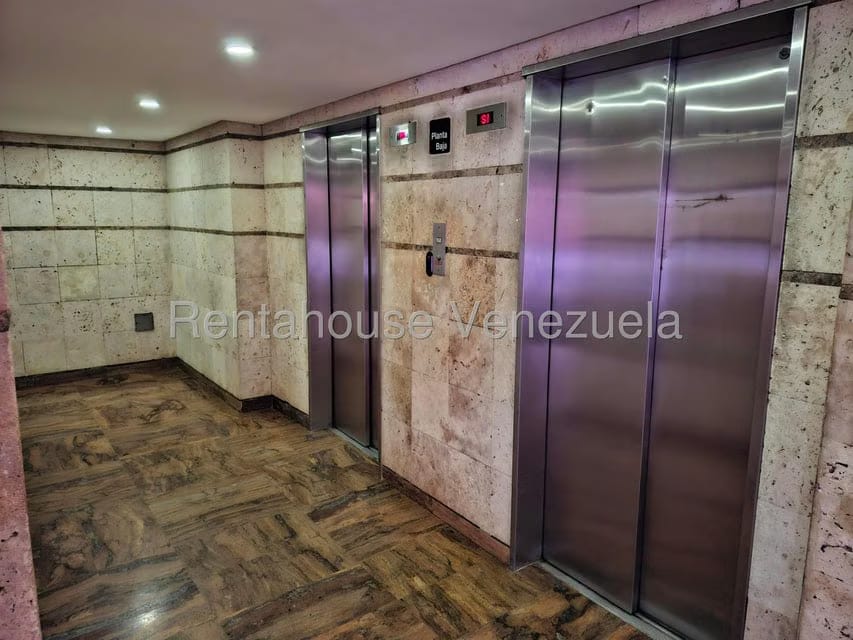 Apartamento (Penthouse) en Venta en El Rosal, Distrito Metropolitano - 4