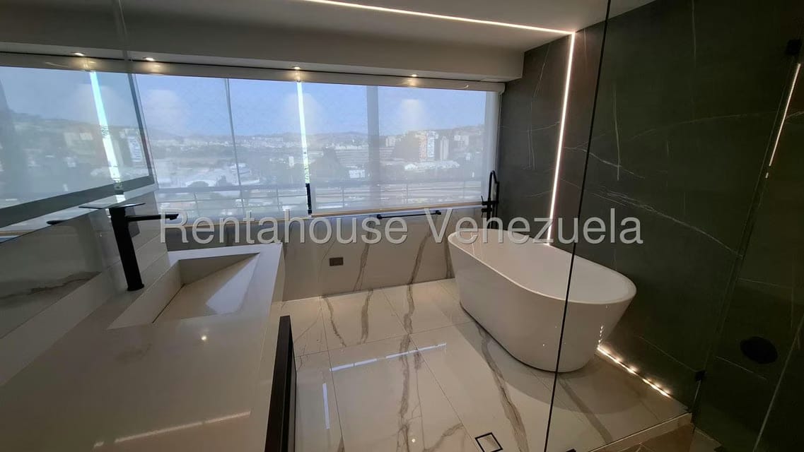 Apartamento (Penthouse) en Venta en El Rosal, Distrito Metropolitano - 39