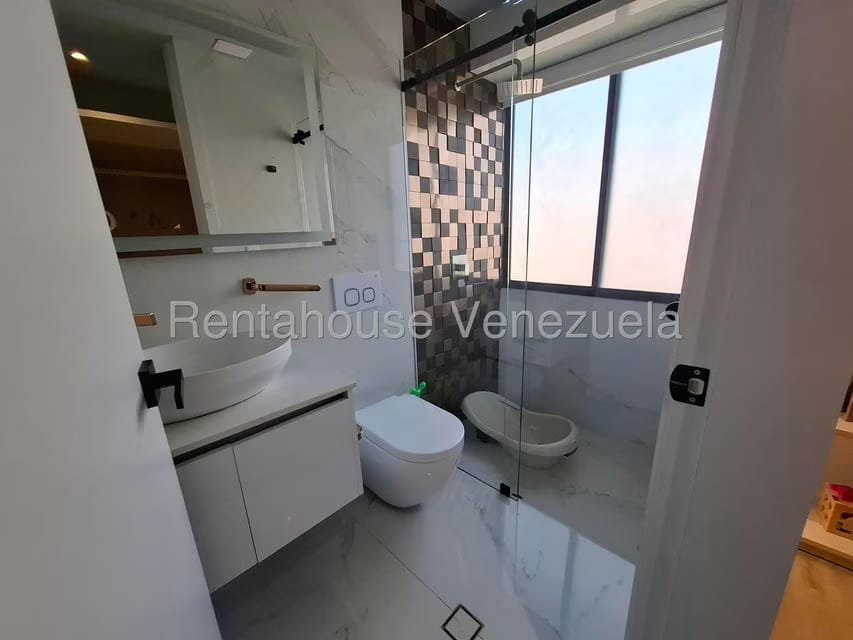 Apartamento (Penthouse) en Venta en El Rosal, Distrito Metropolitano - 49