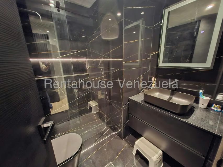 Apartamento (Penthouse) en Venta en El Rosal, Distrito Metropolitano - 52