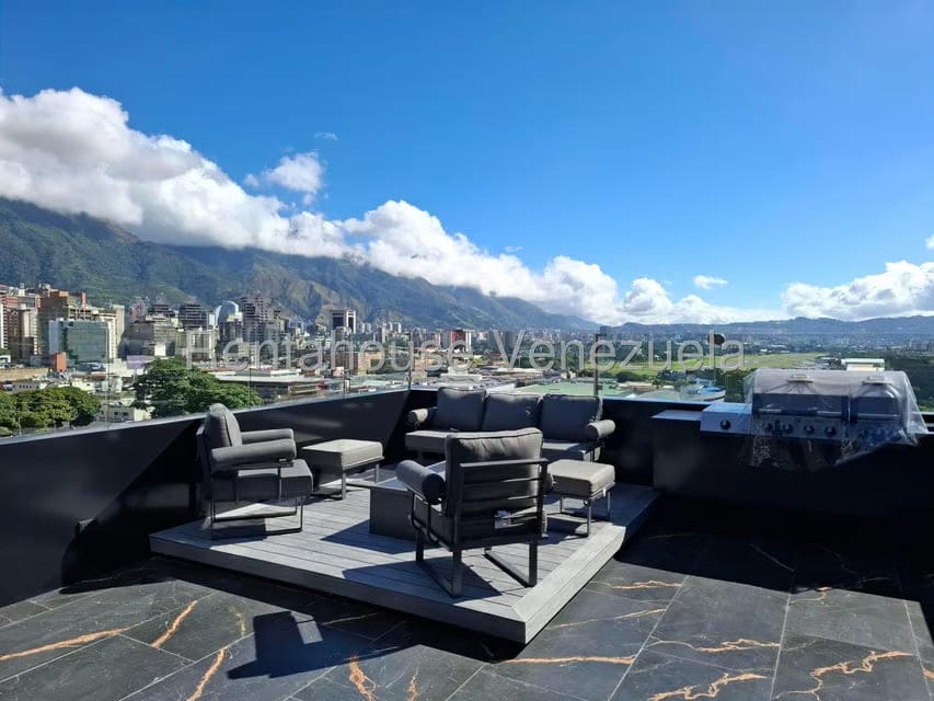 Apartamento (Penthouse) en Venta en El Rosal, Distrito Metropolitano - 63