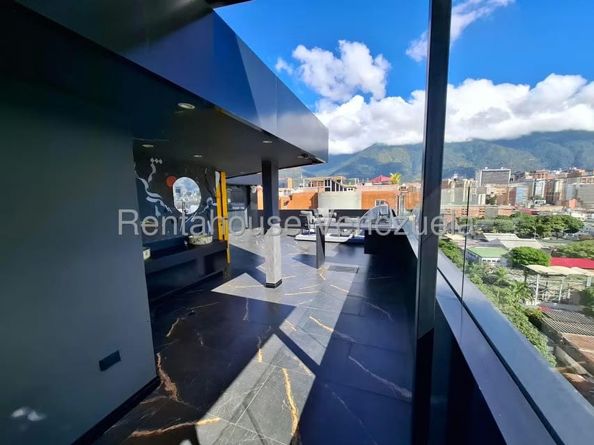 Apartamento (Penthouse) en Venta en El Rosal, Distrito Metropolitano - 75