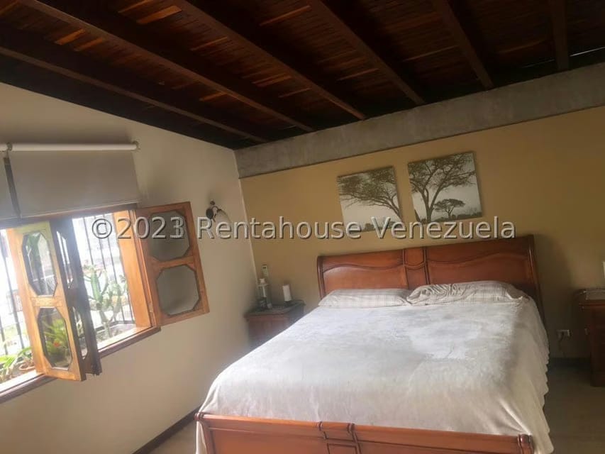 Casa (1 Nivel) en Venta en Prados del Este, Distrito Metropolitano - 18