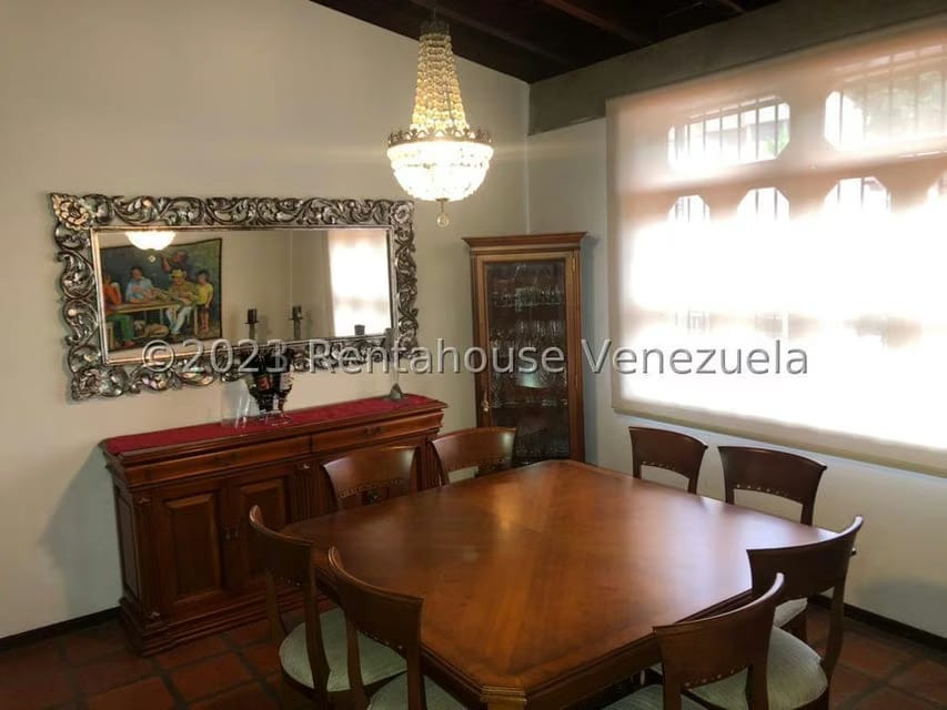 Casa (1 Nivel) en Venta en Prados del Este, Distrito Metropolitano - 8