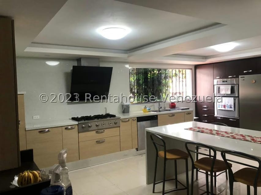 Casa (1 Nivel) en Venta en Prados del Este, Distrito Metropolitano - 10