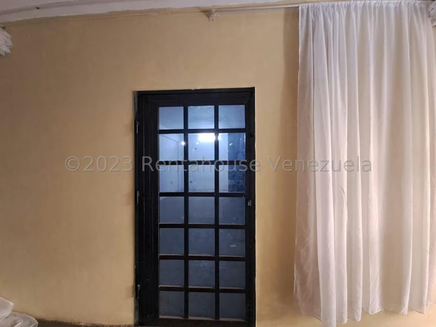 Comercial (Local Comercial) en Venta en Intercomunal Turmero Maracay, Aragua - 4