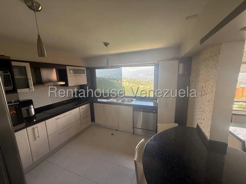 Apartamento (1 Nivel) en Venta en Solar del Hatillo, Distrito Metropolitano - 8
