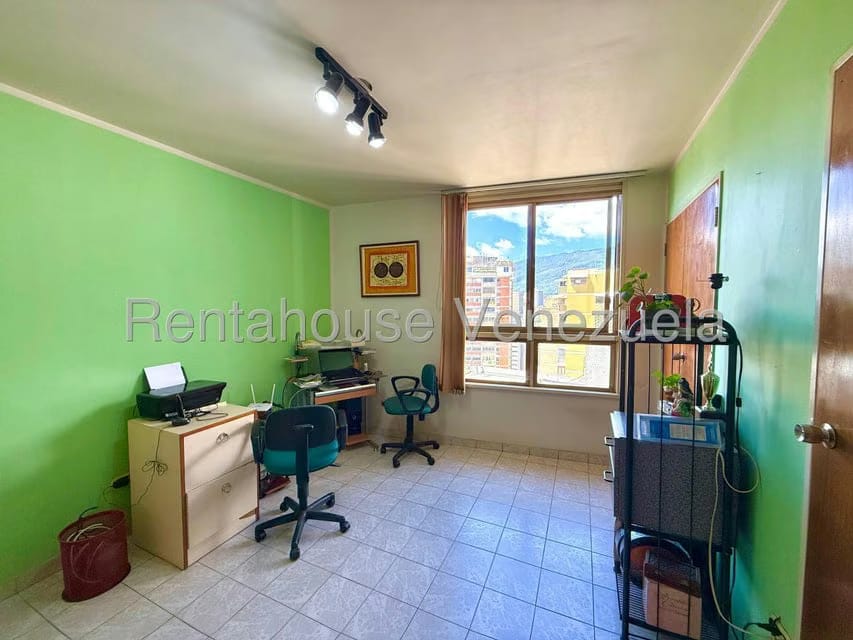 Apartamento (1 Nivel) en Venta en Colinas de Bello Monte, Distrito Metropolitano - 13