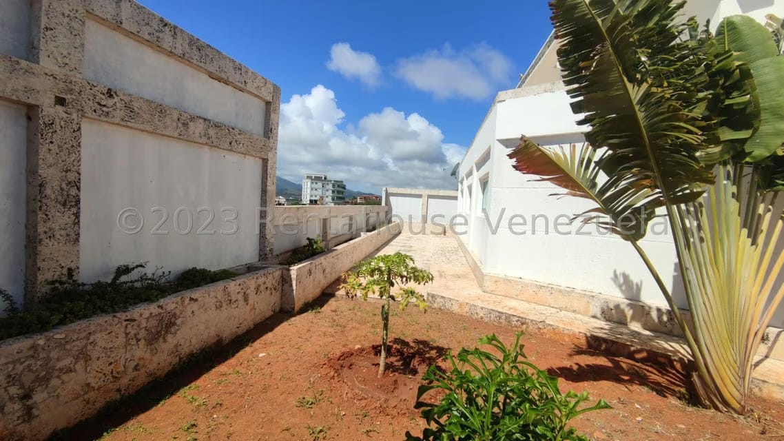 Casa (Multipes Niveles) en Venta en Playa Moreno, Nueva Esparta - 13