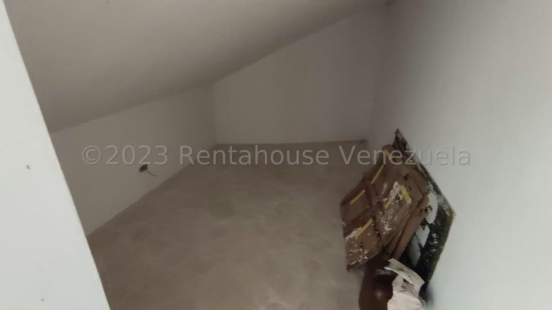 Casa (Multipes Niveles) en Venta en Playa Moreno, Nueva Esparta - 5