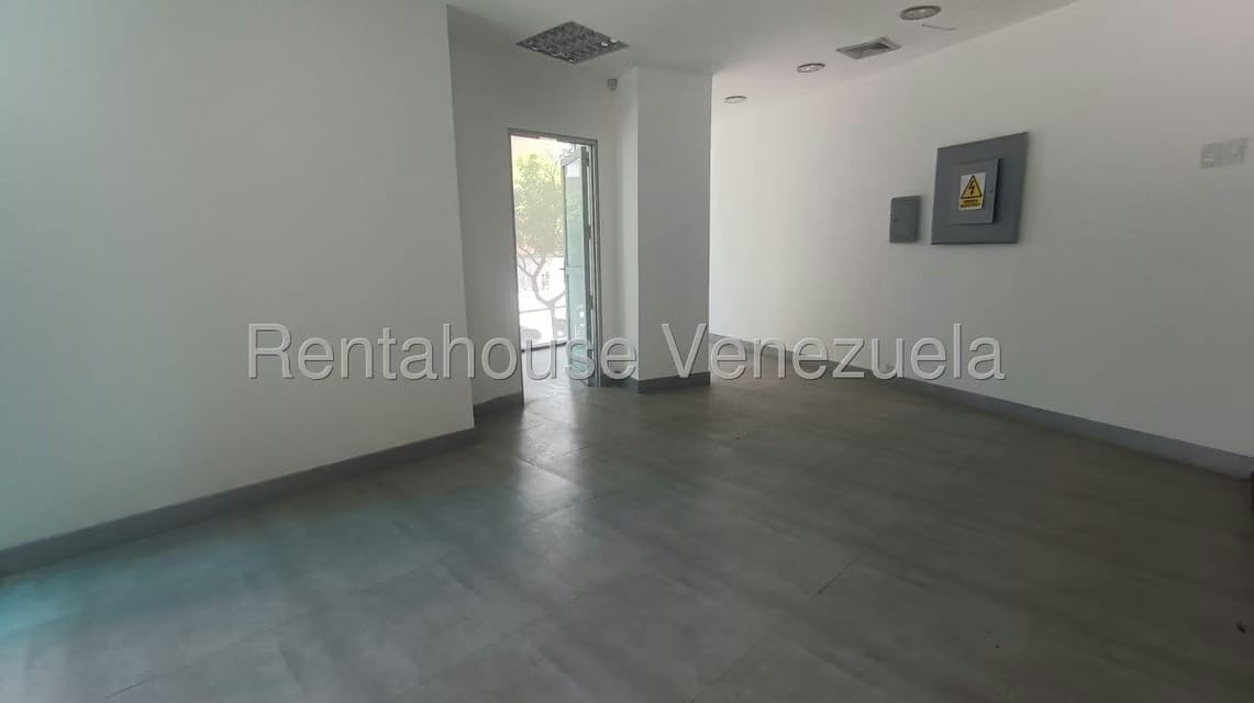 Comercial (Local Comercial) en Alquiler en El Rosal, Distrito Metropolitano - 10