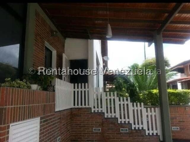 Townhouse (Duplex) en Venta en Vega Arriba, Miranda - 5