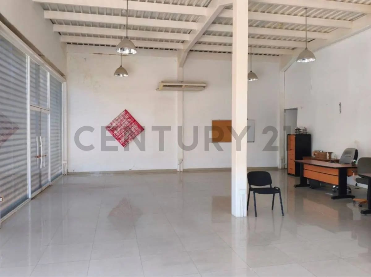 CENTRO EMPRESARIAL EN ALQUILER O VENTA - 5