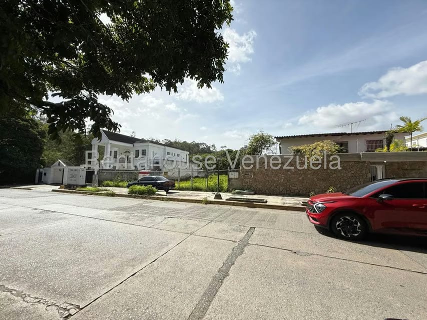 Terreno (Comercial) en Venta en Lomas de La Lagunita, Distrito Metropolitano - 4