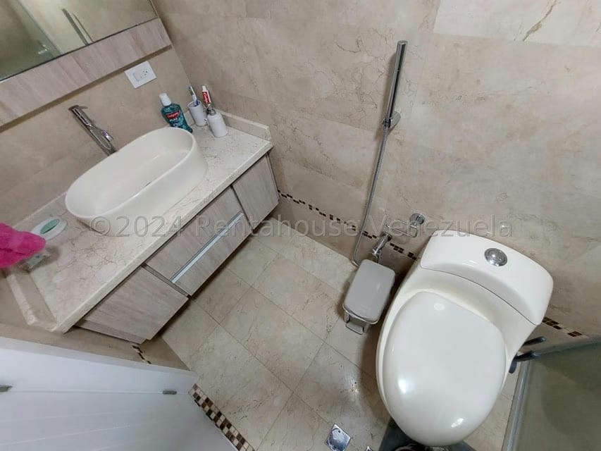 Apartamento (Duplex) en Venta en Buenaventura, Miranda - 27