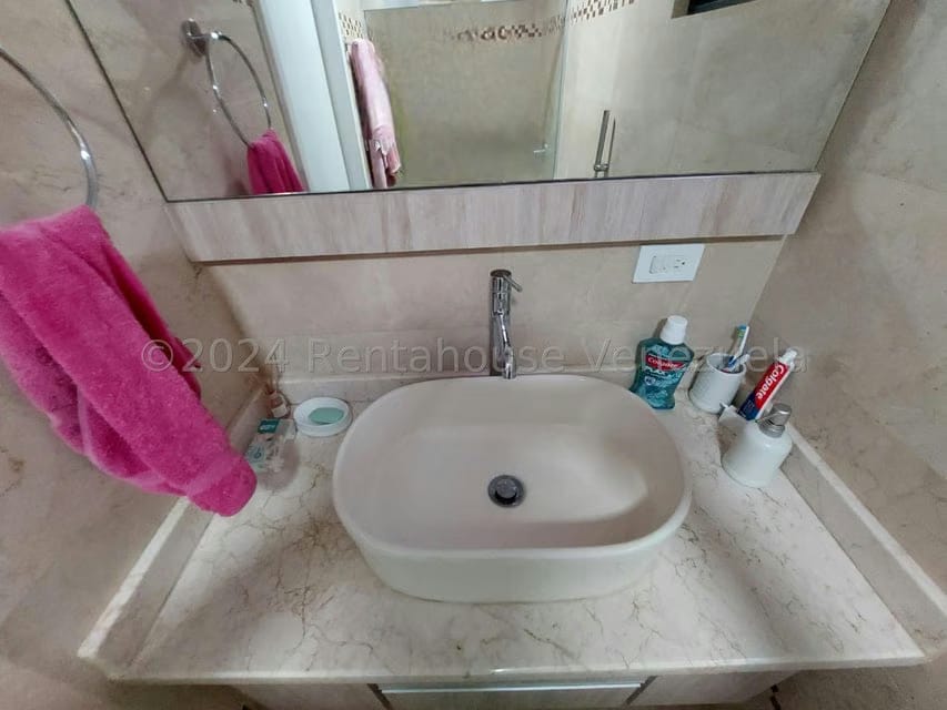 Apartamento (Duplex) en Venta en Buenaventura, Miranda - 28