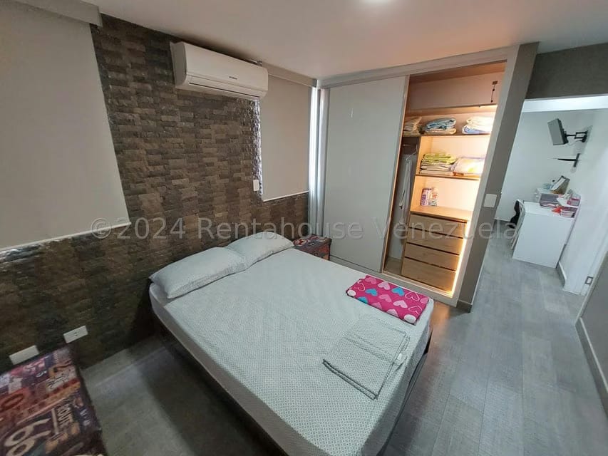 Apartamento (Duplex) en Venta en Buenaventura, Miranda - 31