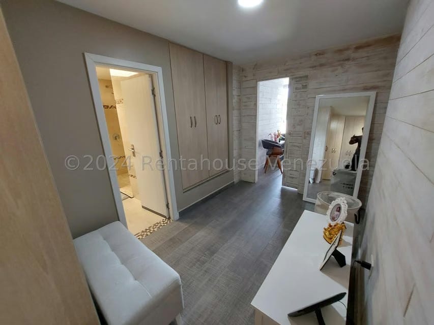Apartamento (Duplex) en Venta en Buenaventura, Miranda - 37