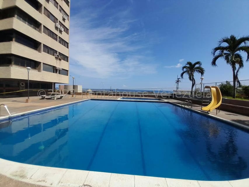 Apartamento (1 Nivel) en Venta en Macuto, Vargas - 18