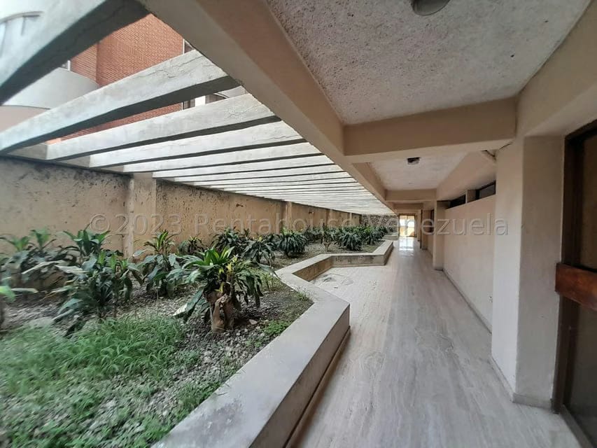 Apartamento (1 Nivel) en Venta en Macuto, Vargas - 3