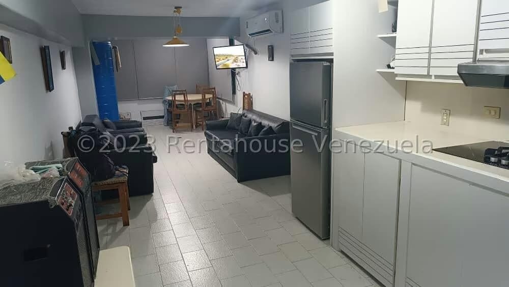 Apartamento (1 Nivel) en Venta en Macuto, Vargas - 6