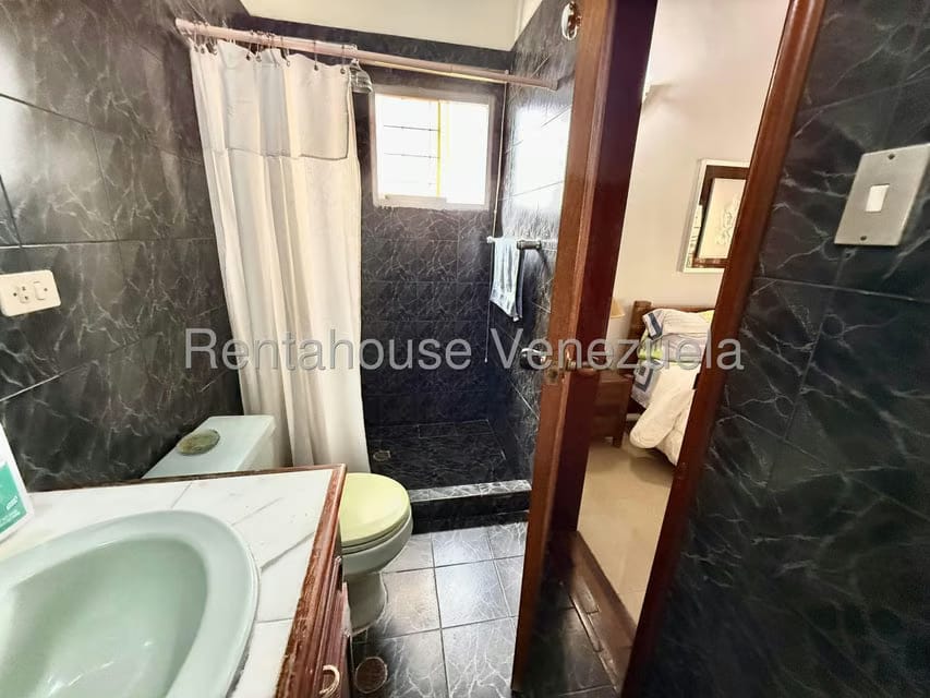 Casa (Multipes Niveles) en Venta en Colinas de San Antonio, Miranda - 19