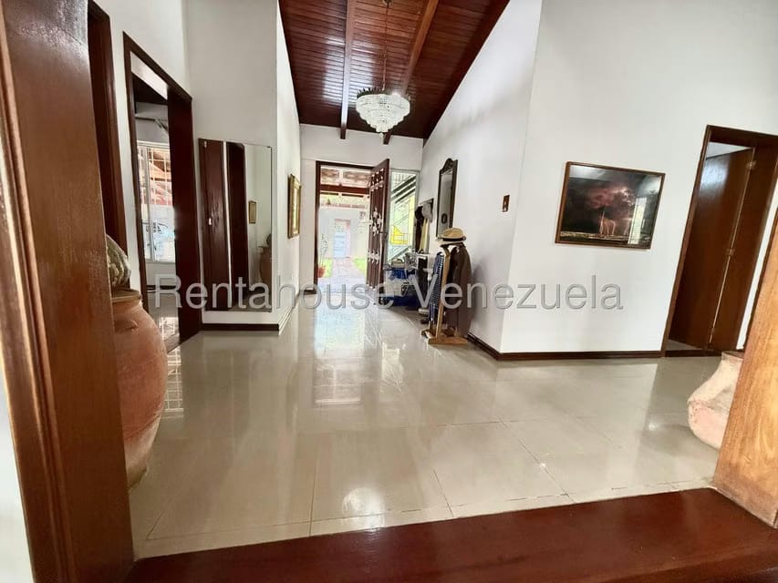 Casa (Multipes Niveles) en Venta en Colinas de San Antonio, Miranda - 30