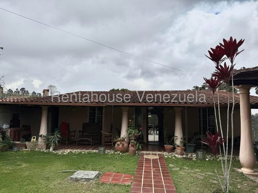 Casa (Multipes Niveles) en Venta en Colinas de San Antonio, Miranda - 4
