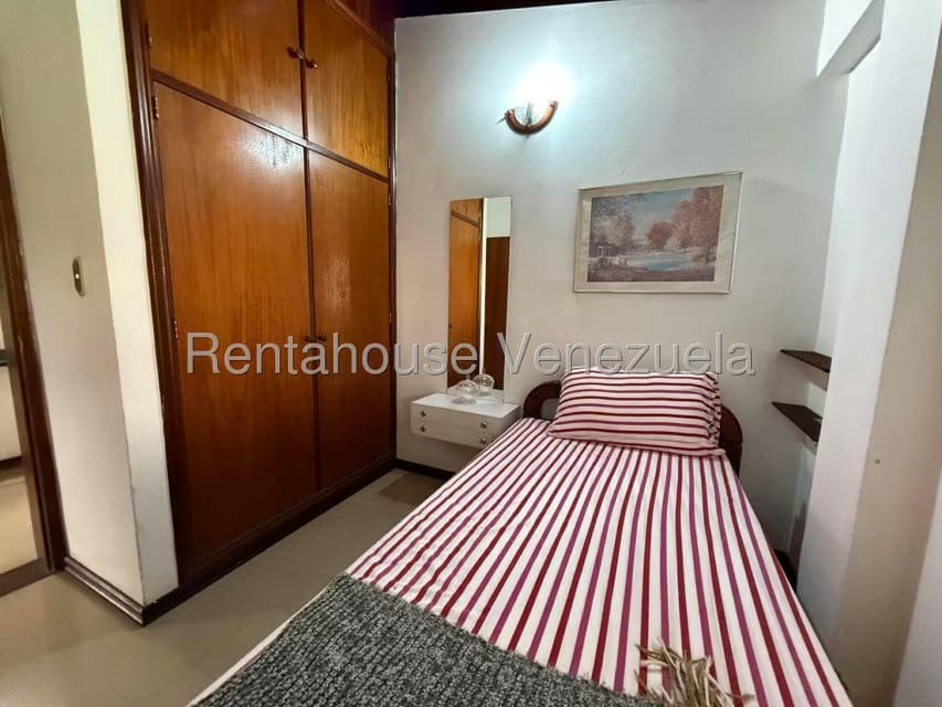Casa (Multipes Niveles) en Venta en Colinas de San Antonio, Miranda - 33