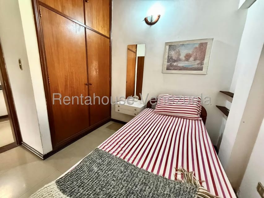 Casa (Multipes Niveles) en Venta en Colinas de San Antonio, Miranda - 34