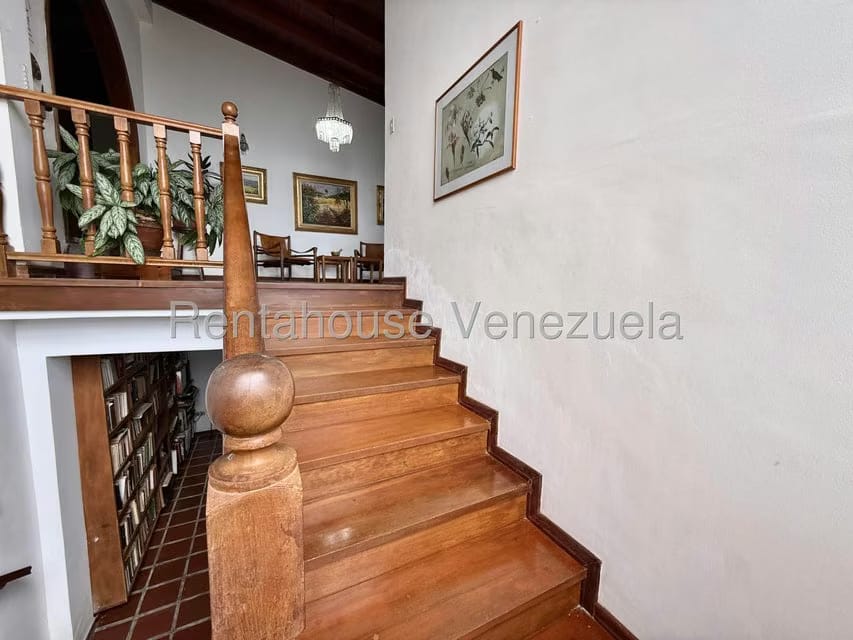 Casa (Multipes Niveles) en Venta en Colinas de San Antonio, Miranda - 37