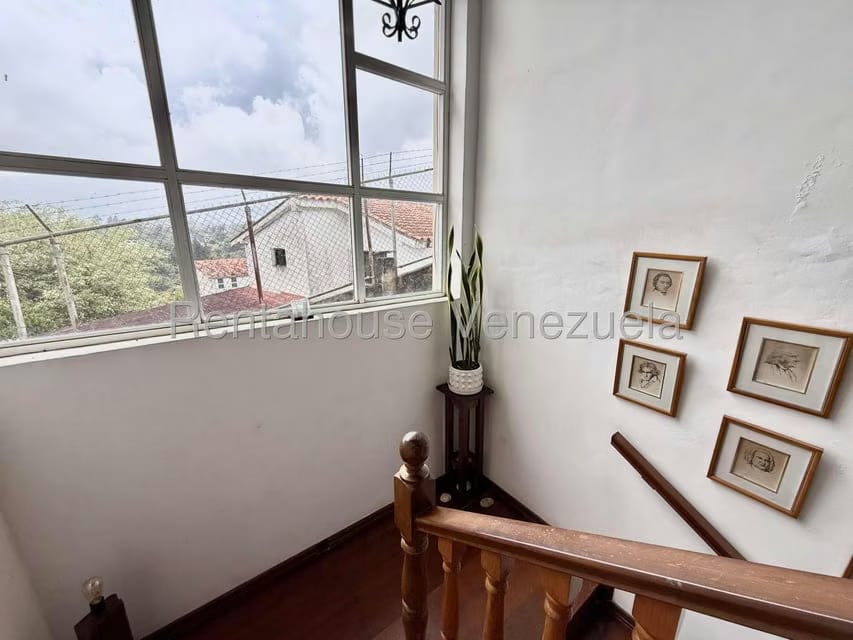 Casa (Multipes Niveles) en Venta en Colinas de San Antonio, Miranda - 38