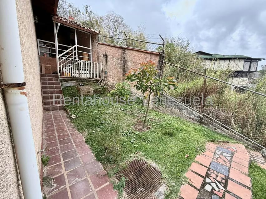 Casa (Multipes Niveles) en Venta en Colinas de San Antonio, Miranda - 55