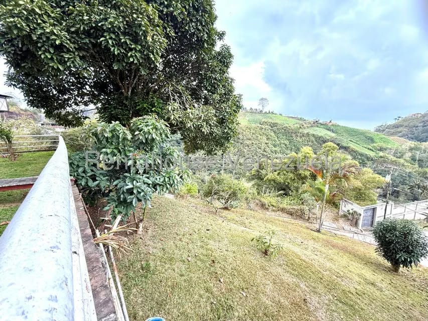 Casa (Multipes Niveles) en Venta en Colinas de San Antonio, Miranda - 74
