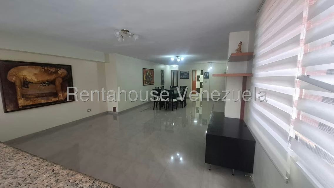 Apartamento (1 Nivel) en Alquiler en Los Samanes, Distrito Metropolitano - 3