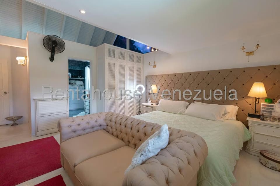 Casa (1 Nivel) en Venta en Colinas de Santa Monica, Distrito Metropolitano - 20