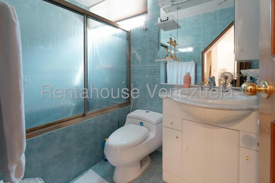 Casa (1 Nivel) en Venta en Colinas de Santa Monica, Distrito Metropolitano - 21