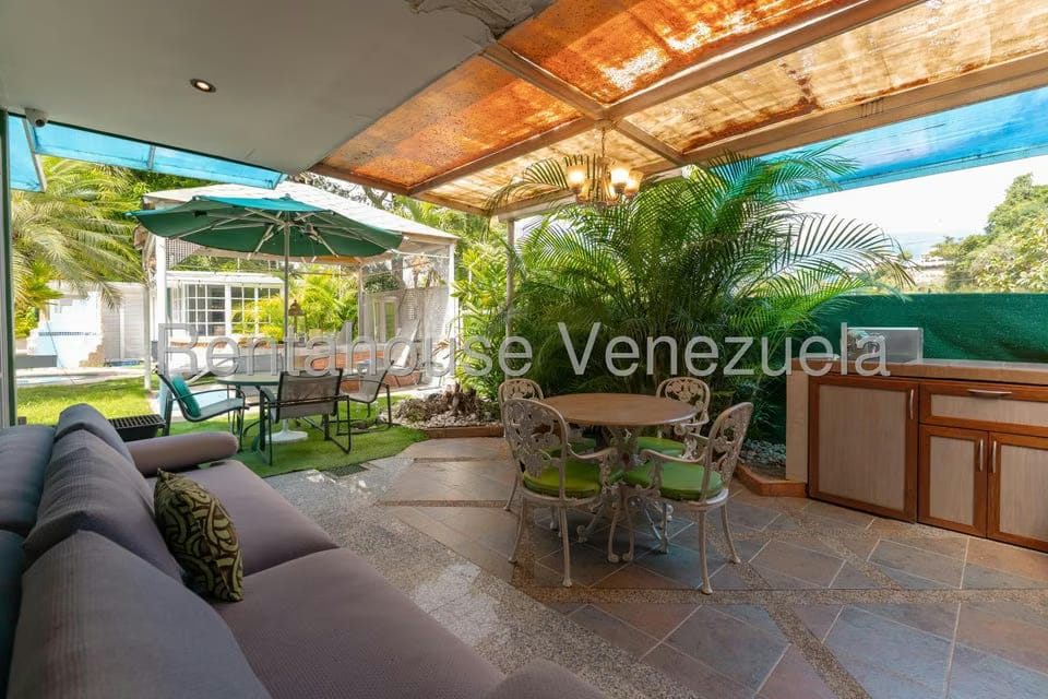 Casa (1 Nivel) en Venta en Colinas de Santa Monica, Distrito Metropolitano - 29