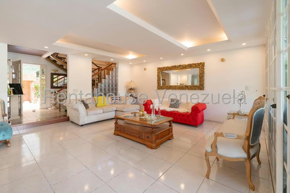 Casa (1 Nivel) en Venta en Colinas de Santa Monica, Distrito Metropolitano - 5